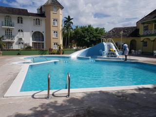 Apartment Treasure at Sandcastles - Ocho Rios - 3