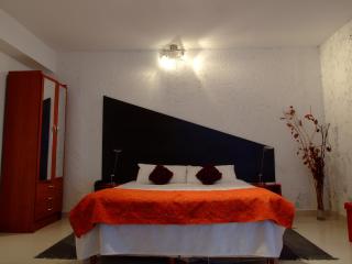 Hotel Iris - 9