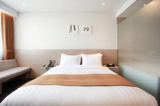 Gangneung City Hotel - Gangneung - 8