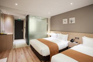 Gangneung City Hotel - Gangneung - 9