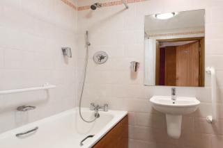 Savera Hotel South Ruislip - Hillingdon - 7