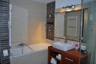 Zen Healing House - 2