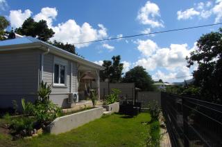 Or bleu-Bungalow volcan Soufriere-Vue sur mer - Saint-Claude - 1