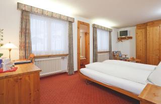 Hotel Sport Klosters - Klosters-Serneus - 2