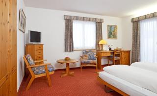 Hotel Sport Klosters - Klosters-Serneus - 1