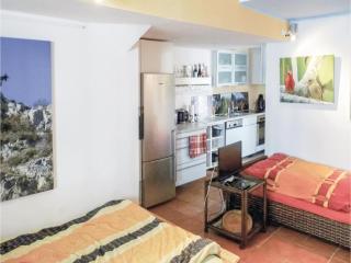 Stunning Apartment In Linz Am Rhein - 6