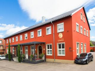 Hotel Löwen Garni - B&B - Rust - 0
