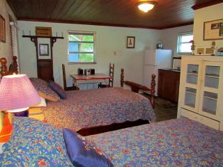 The Yearling Cabins - Cross Creek - 9