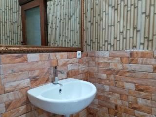 Kembar Inn Padangbai - Padangbai - 4