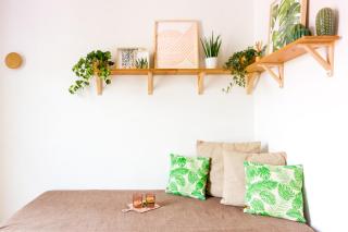 Duomo Views, Light, Jungle-inspired Studio with Terrace - Milan - 4