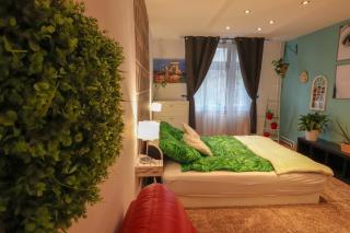 Amina's Apartment - Budapest - 1