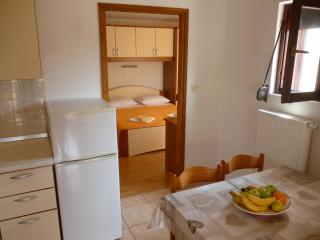 Apartments Pjer - Starigrad-Paklenica - 2