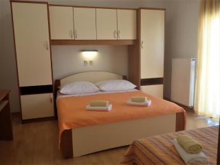 Apartments Pjer - Starigrad-Paklenica - 7