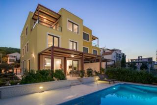 Acadia Beach Villas & Apartments Slatine - Slatine - 9