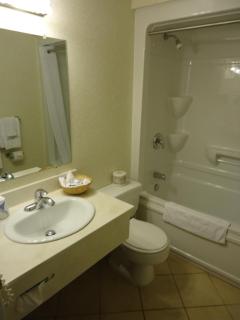 Days Inn by Wyndham Fredericton - Fredericton - 4