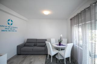 Apartments Renjak - Sukošan - 1
