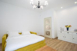 R.O.Y.A.L apartments - Lviv - 7