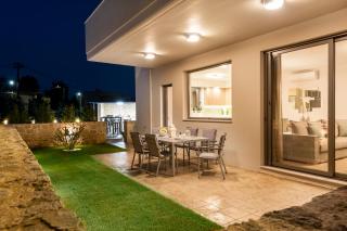 Amaen Luxury House - Perivólia - 5