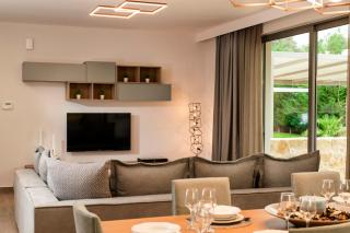 Amaen Luxury House - Perivólia - 4