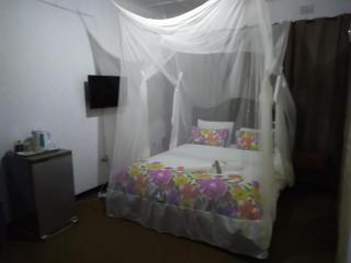 Kuku Royal Lodge - 6