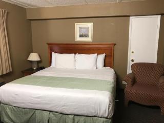 Americas Best Value Inn Laredo - Laredo - 1