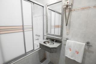 Gran Hotel Ailen - 8