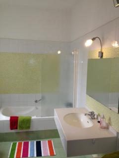 Simons Apartments minutes away from Balluta Bay and St Julians - Sliema - 9