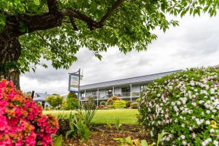Lakeside Motel & Apartments - Te Anau - 7