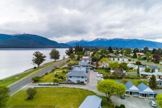 Lakeside Motel & Apartments - Te Anau - 9