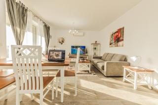 Elegant Sophia's Apartment - Brasov - 3