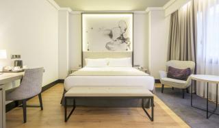 Hotel Ilunion Bilbao - Bilbao - 7