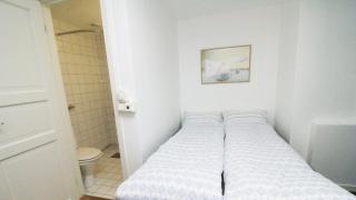 Nordic Host - City Center 2 Bed / 2 Bath - Skippergata - 3 minutes from station - Oslo - 4