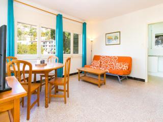 Apartment Velazquez-2 by Interhome - Roses - 5