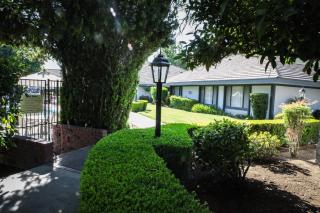 Hotel Piccadilly - Fresno - 1