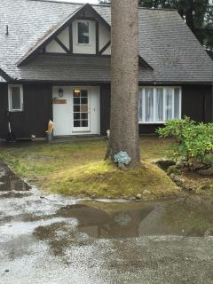 Glacier Guest Room - PRIVATE ROOM IN SHARED HOUSE REDUCED PRICE ON TOURS - Juneau - 0