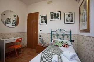 Hotel Cineholiday - Naples - 1