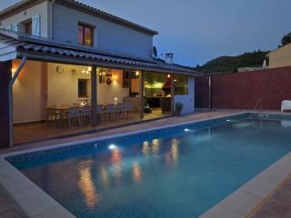 Villa in Roquebrun with Heated Pool & Terrace - Roquebrun - 0