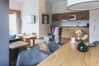 PUR Suites & Chalets - Lermoos - 9