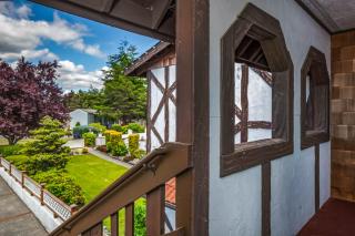 Auld Holland Inn - Oak Harbor - 7