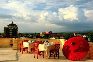 Sandalwood Hotel - Nyaung Shwe - 9