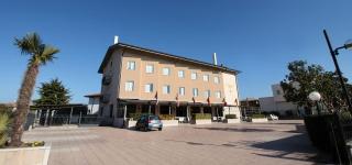 Hotel San Benedetto - Peschiera del Garda - 3