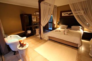 Toshari Lodge - Okaukuejo - 2