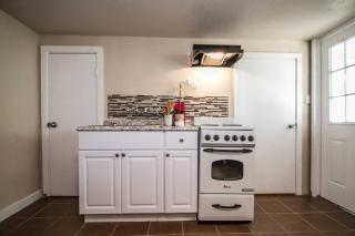 Hays #B Near Downtown Guest Studio - San Antonio - 0