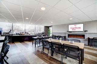 Carlton Inn Midway - Chicago - 8