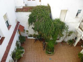 BED FOR 2 IN TYPICAL AREA I - 1