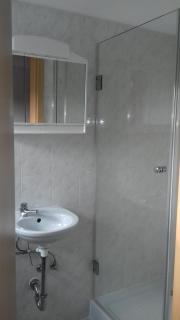 Biberach-Riss-Zimmer-frei, Einzel-Zimmer Bad Küche - Birkenhard - 6