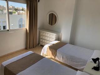 Apartamentos Alba - San Antonio Bay - 2