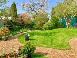 Laurels - Felsted - 1