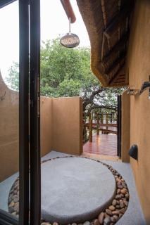 Naledi Lodges - Balule Game Reserve - 2
