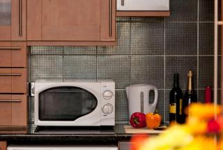 Lace Market Apartments - Nottingham City Centre - 2 Double Bedrooms Apartment with 4 Beds and 2 ensuite Bathrooms in George Street by Motorpoint Arena - Outdoor Parking for Cars or Vans at five pounds a Day - One Free onsite Car Park Space - Nottingham - 2